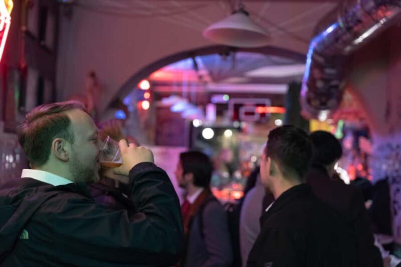 Bar-Hopping Tour with Welcome Drink - CDMX - Frequently Asked Questions