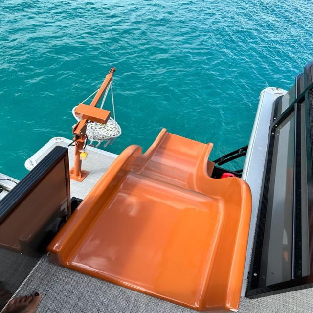 Barbados -Luxury Cruise With Lunch and Open Bar - Duration and Capacity