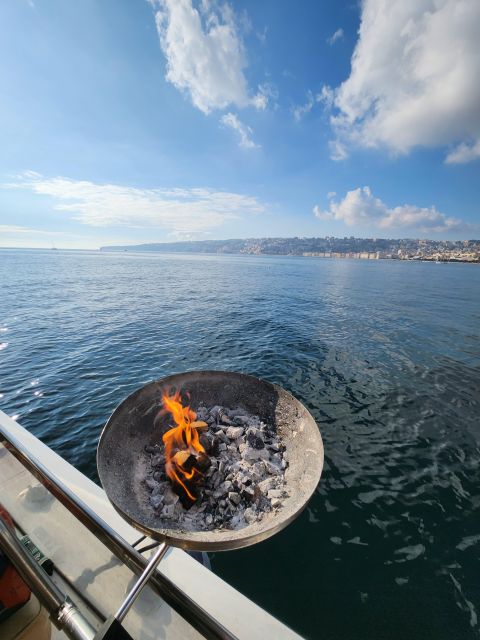 Barbecue on Boat (Meat Option) - Napoli Seaview - Highlights of the Tour
