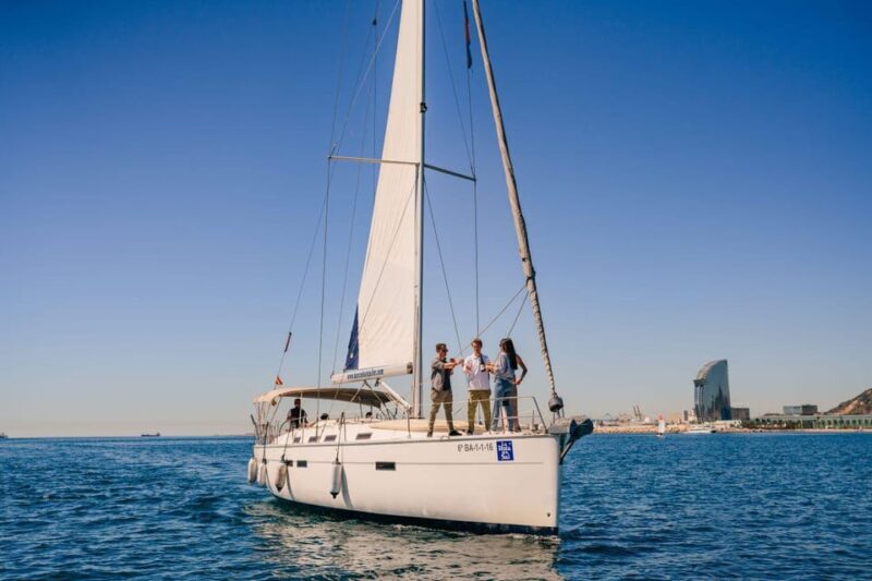 Barcelona: 1 Hour Sailing Tour in a Sailboat - Itinerary Details