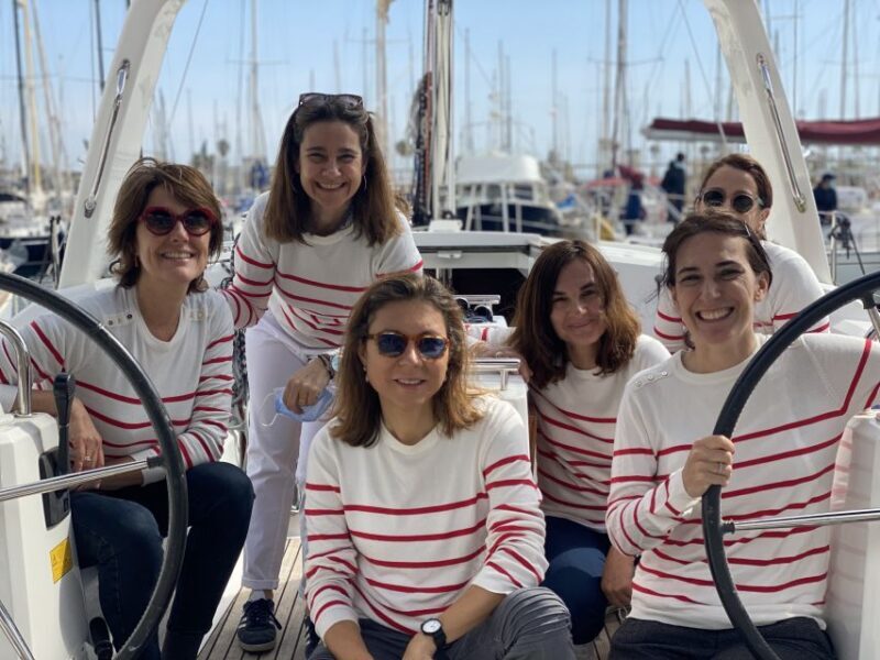 Barcelona 1 hour Scenic Sailboat Tour with Snacks and Drinks - Authentic Insights from Past Travelers