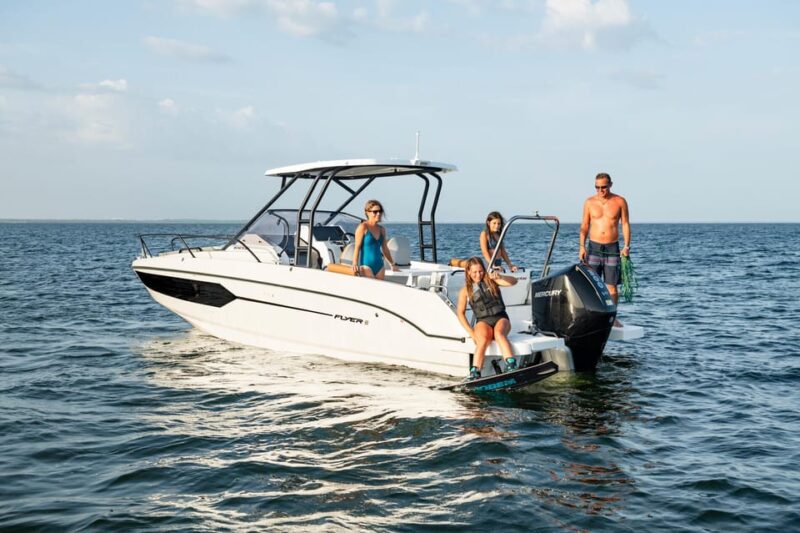 Barcelona: 2-hours Private Tour on a Motorboat - Booking Information