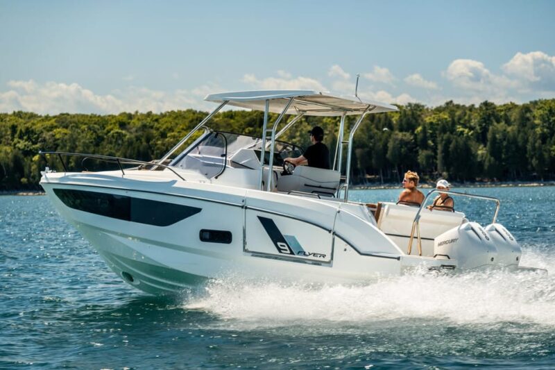 Barcelona: 8-hours Private Tour on a Motorboat - Starting Location