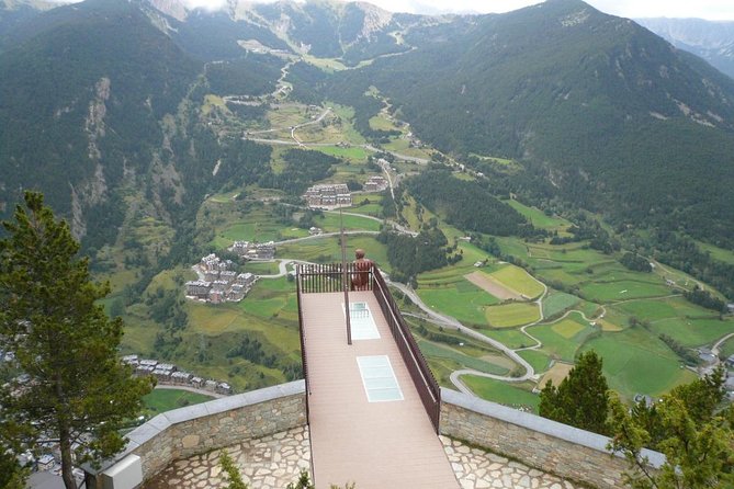 Barcelona Andorra Barcelona Airport Transfer - Key Points