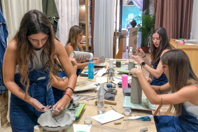 Barcelona: Artisan Ceramic Cup or Vase Making Workshop - What to Expect During the Workshop