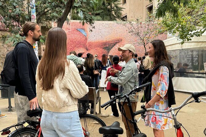 Barcelona: Bike or eBike Tour, Top Sights & Local Insights - A Closer Look at the Itinerary