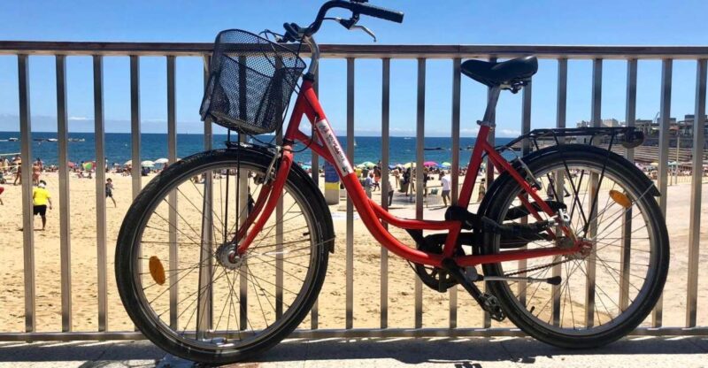 Barcelona: Bike Rental Shop Rambla - Explore the City by Bike