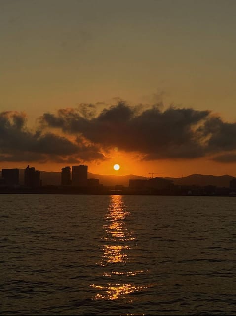 Barcelona: Boat Trip With Champagne - Included Features and Amenities