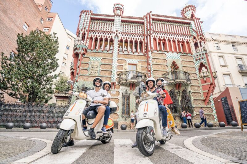 Barcelona by Scooter: Best Gaudís Legacy | 5h Best Tour - Safety and Gear Provided