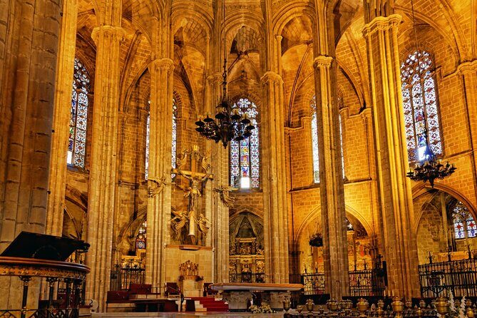 Barcelona Cathedral: Ticket, Guided Tour, Terrace + VR Experience - The Sum Up: Who Should Book This Tour?