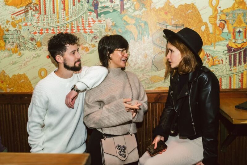 Barcelona: Cathedrals and Squares Walking Tour - Key Points