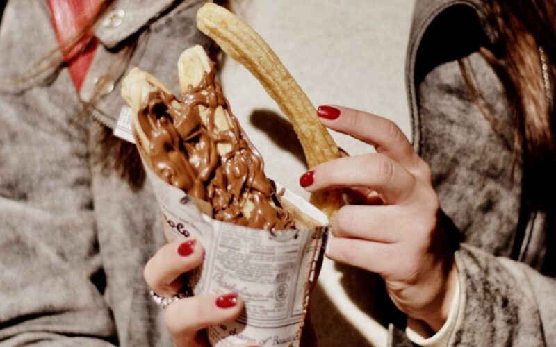 Barcelona Chocolate Tour & History - Key Points