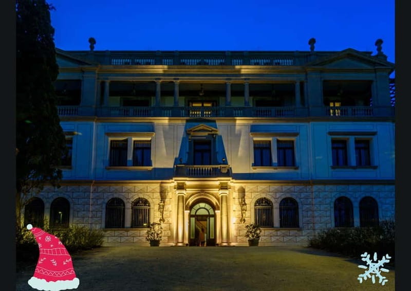 Barcelona: Christmas Broadway Christmas Concert at the Museu Núria Pla - Practical Tips for Visitors