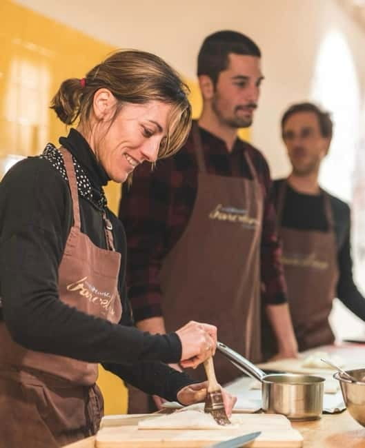Barcelona: Cooking Class with Tapas, Paella & Wine Tasting - The Sum Up