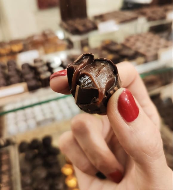 Barcelona: Delicious Chocolate Walking Tour - Highlights of the Experience