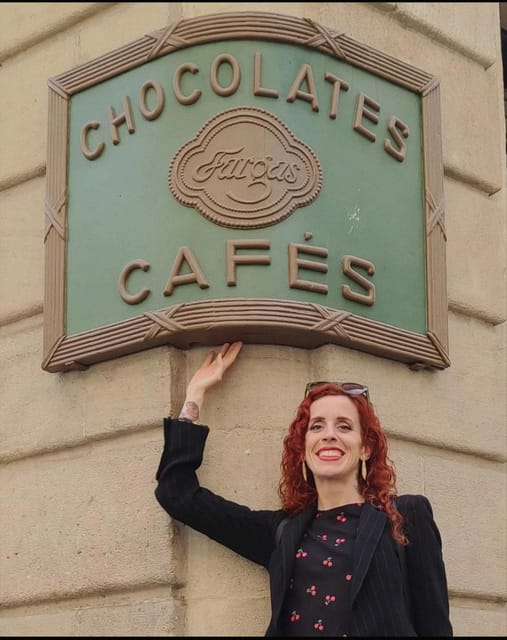 Barcelona: Delicious Chocolate Walking Tour - Exploring the Neighborhoods