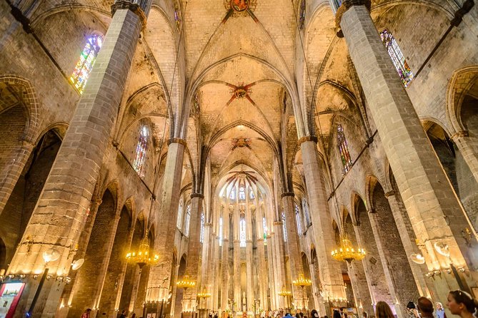 Barcelona E-Bike Gaudí Highlights or Bohemian Neighborhoods Small Group Tour - Highlights of the E-Bike Tour