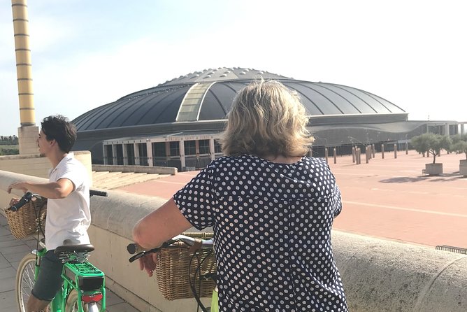 Barcelona E-Bike Tour: Montjuic Hill and Gothic Quarter - Experience Level