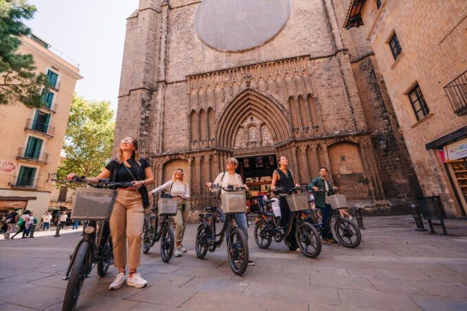 Barcelona: E-Bike Tour With Montjuic Cable Car & Boat Ride - Customer Feedback