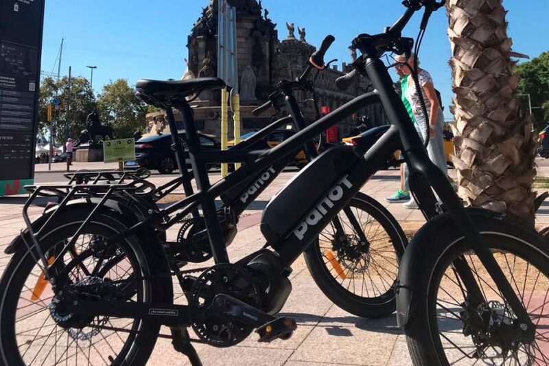 Barcelona: Electric Bike Tour to Montjuic + Relaxing Sailboat Ride - Gothic Quarter