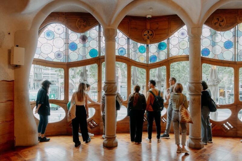 Barcelona: Exclusive Early Access Casa Batlló Guided Tour - Weather and Accessibility Notes