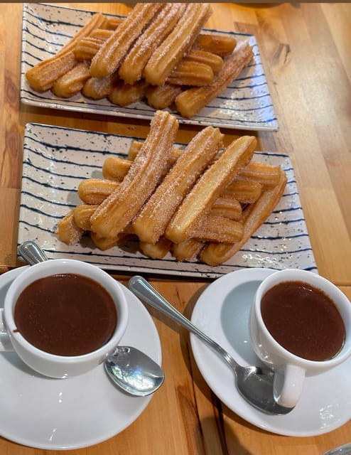 Barcelona: Experience the Best Churros With Hot Chocolate - Customer Feedback and Ratings