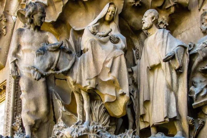 Barcelona: Family Friendly Tour of Sagrada Familia - Who Will Love This Tour?