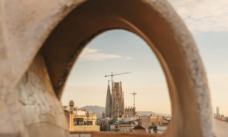 Barcelona: Fast Track La Casa Milà Guided Tour - Inclusions and Exclusions