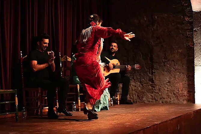Barcelona Flamenco Show & Tapas Tour With Drinks in the Born - Inclusions and Highlights
