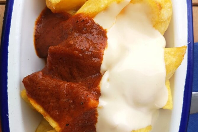 Barcelona Food & Tapas Tour With a Local - Savoring Local Specialties