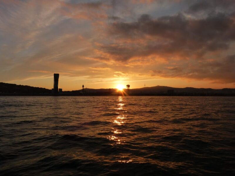 Barcelona Full Moon Cruise - What to Expect During the Cruise