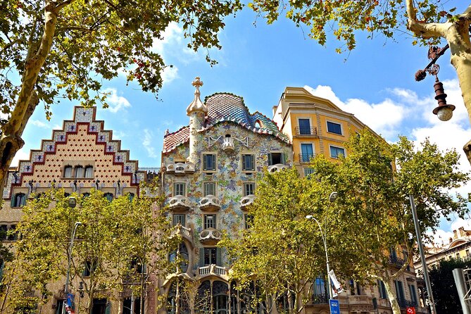 Barcelona Gaudi Houses: Casa Vicens & La Pedrera - Choosing the Right Experience