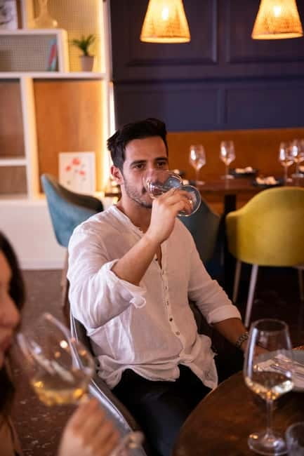 Barcelona: Gaudí-Inspired Wine Tasting with Famous Sommelier - Authentic Insights from Participants