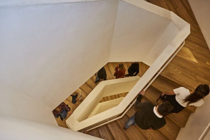 Barcelona: Gaudis Casa Vicens Guided Tour - Exploring Casa Vicens