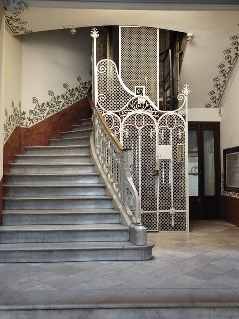 Barcelona: Golden Age of Architecture Walking Tour - Tour Overview