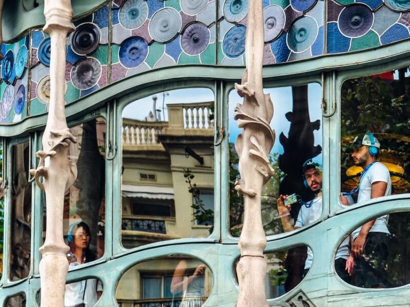 Barcelona: Golden Age of Architecture Walking Tour - Cultural Context of Barcelonas Golden Age