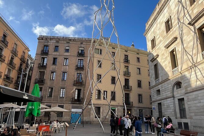 Barcelona Gothic Quarter From Roman Walls to Hidden Courtyards - Practical Details and Tips