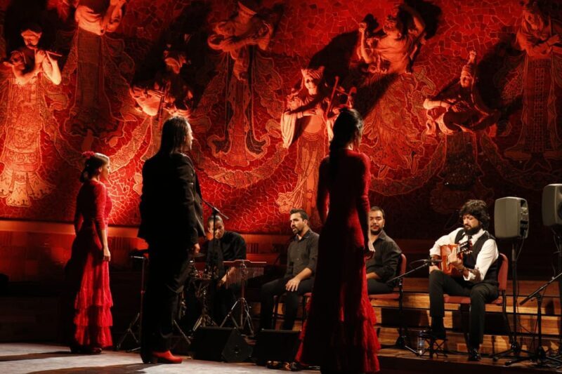 Barcelona: Gran Gala Flamenco Show Entry Ticket - An Impressive Flamenco Experience in the Heart of Barcelona