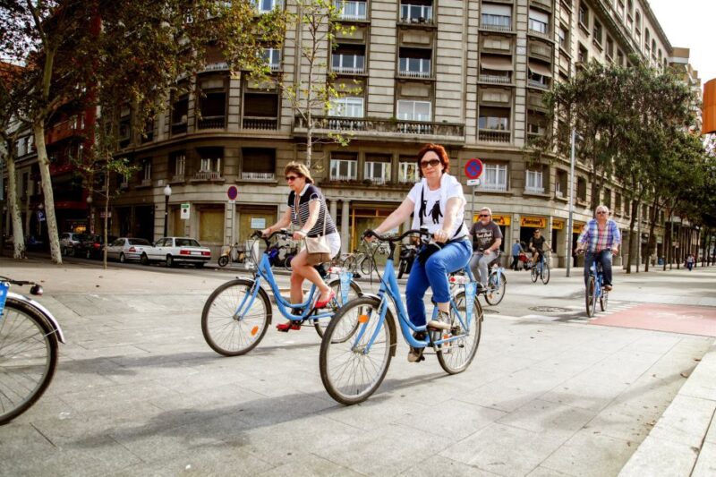Barcelona Historical 3-Hour Bike Tour - Tour Overview