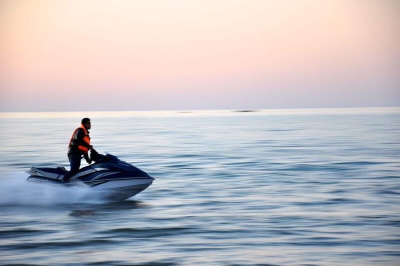 Barcelona: Jetski Rental in Barcelona - Restrictions and Requirements