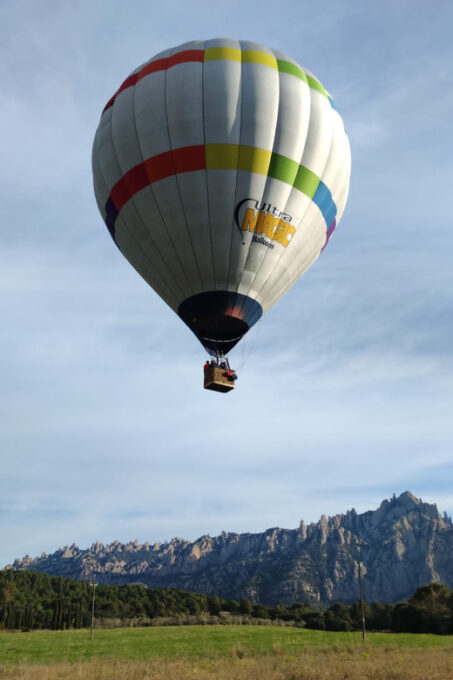 Barcelona LANOIA: Balloon Flight Shared Tour - Transportation and Logistics