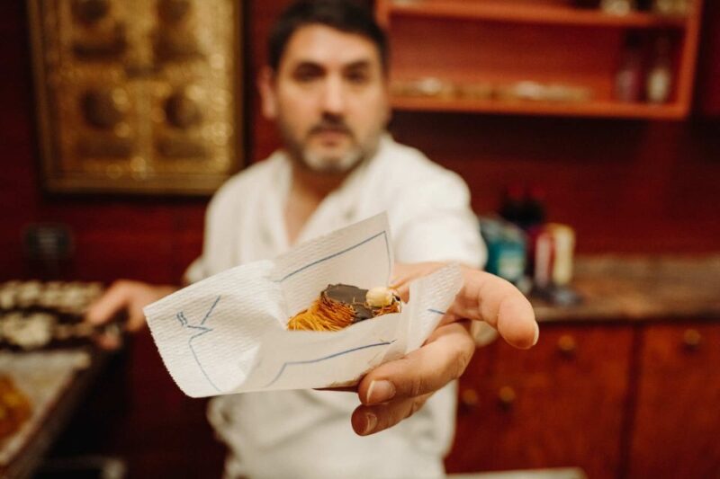 Barcelona: Local Food Tour in Gracia With Tastings & Drinks - Cultural Exploration