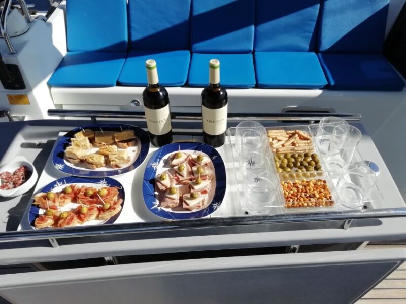 Barcelona: Luxury Private Yacht Daytime Cruise - Customer Reviews and Ratings