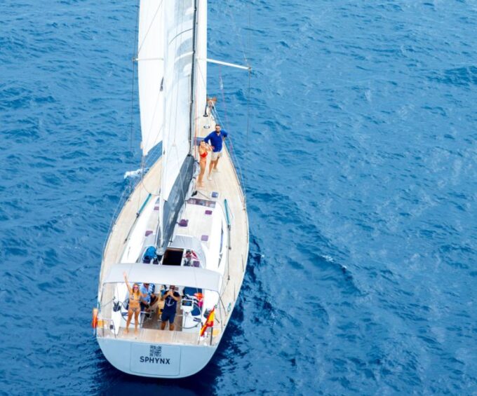 Barcelona: Luxury Yacht Private Sailing Tour - Why Book This Tour