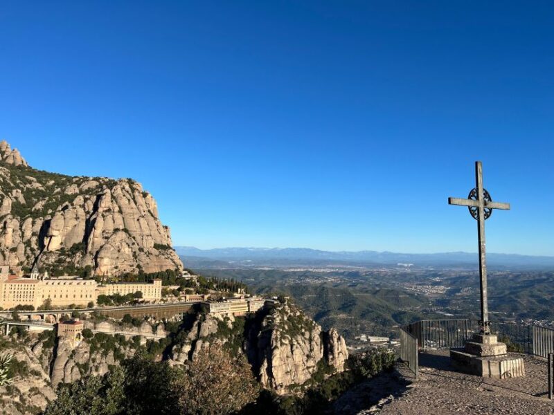 Barcelona: Montserrat Early Hiking Trip With Abbey & Madonna - Itinerary Highlights