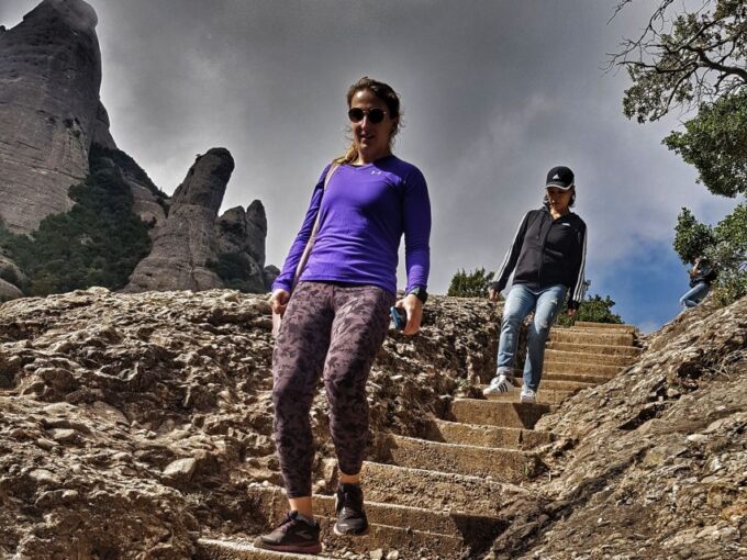 Barcelona: Montserrat Hiking Experience and Monastery Visit - Activity Duration and Group Size