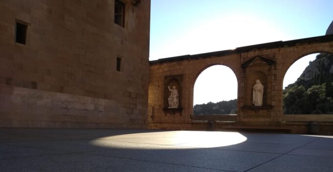 Barcelona: Montserrat Monastery and Natural Park Guided Tour - Customer Testimonials