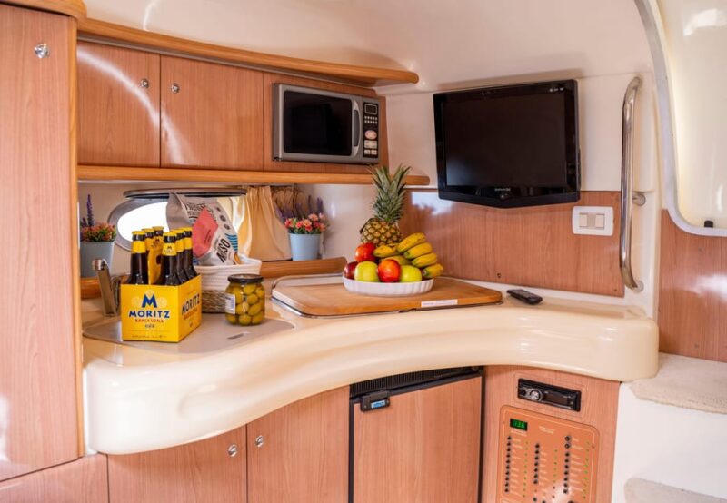 Barcelona: Night on a Private Yatch With Romantic Dinner - Important Information