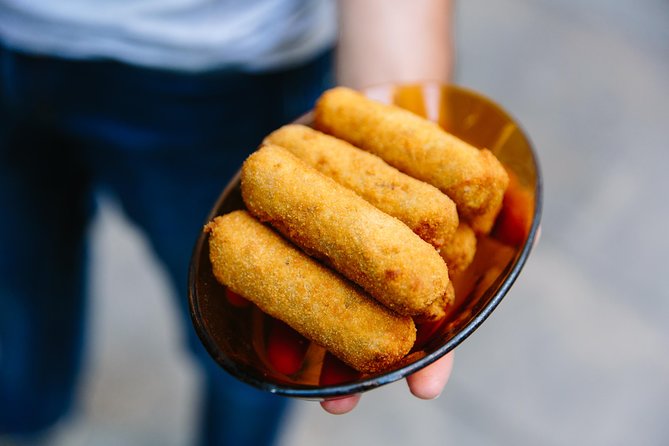 Barcelona Night Tapas Tour With Flamenco Show - Meeting and End Points
