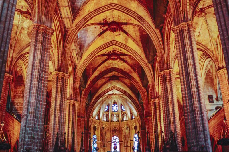 Barcelona Old Town and Gothic Quarter Walking Tour - Key Points